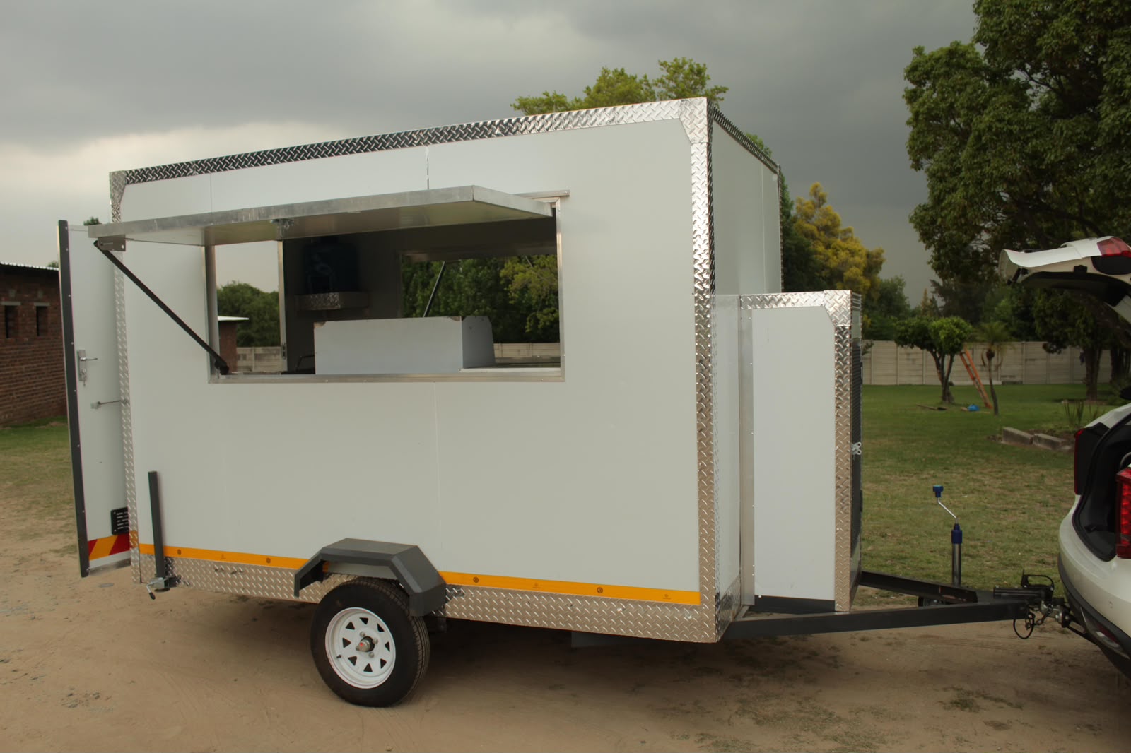 Ndlela Projects Mobile Kitchens